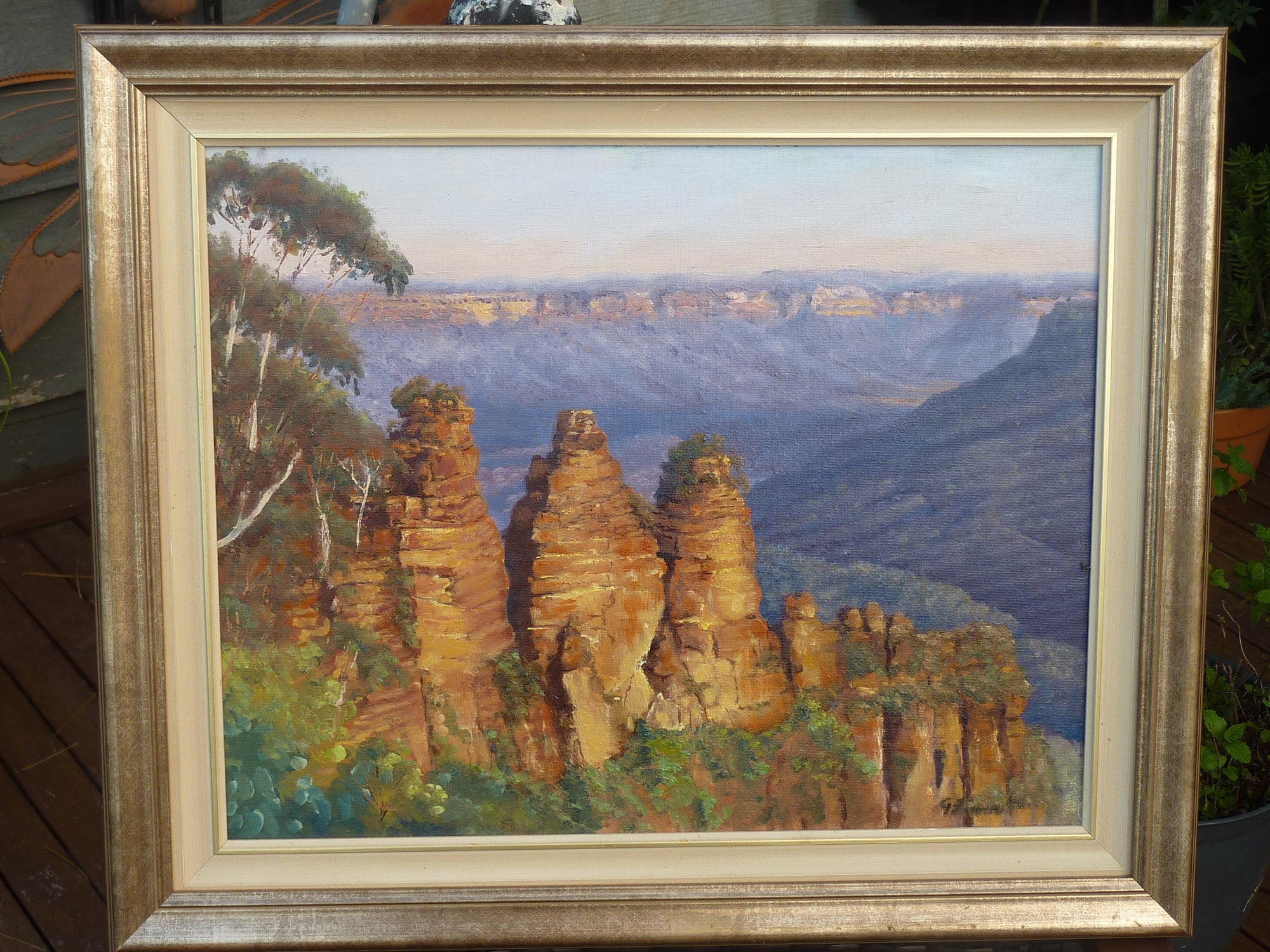 The Three Sisters - rock formation Blue Mountains, Australia